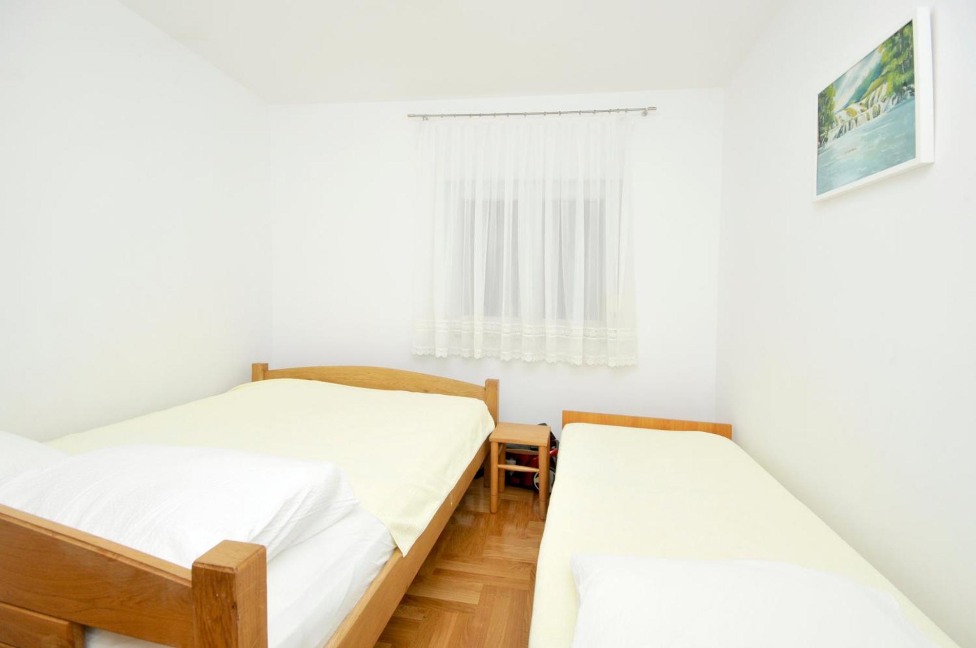 Apartmani Svalina - Seaview And 130M From Beach Trogir Luaran gambar