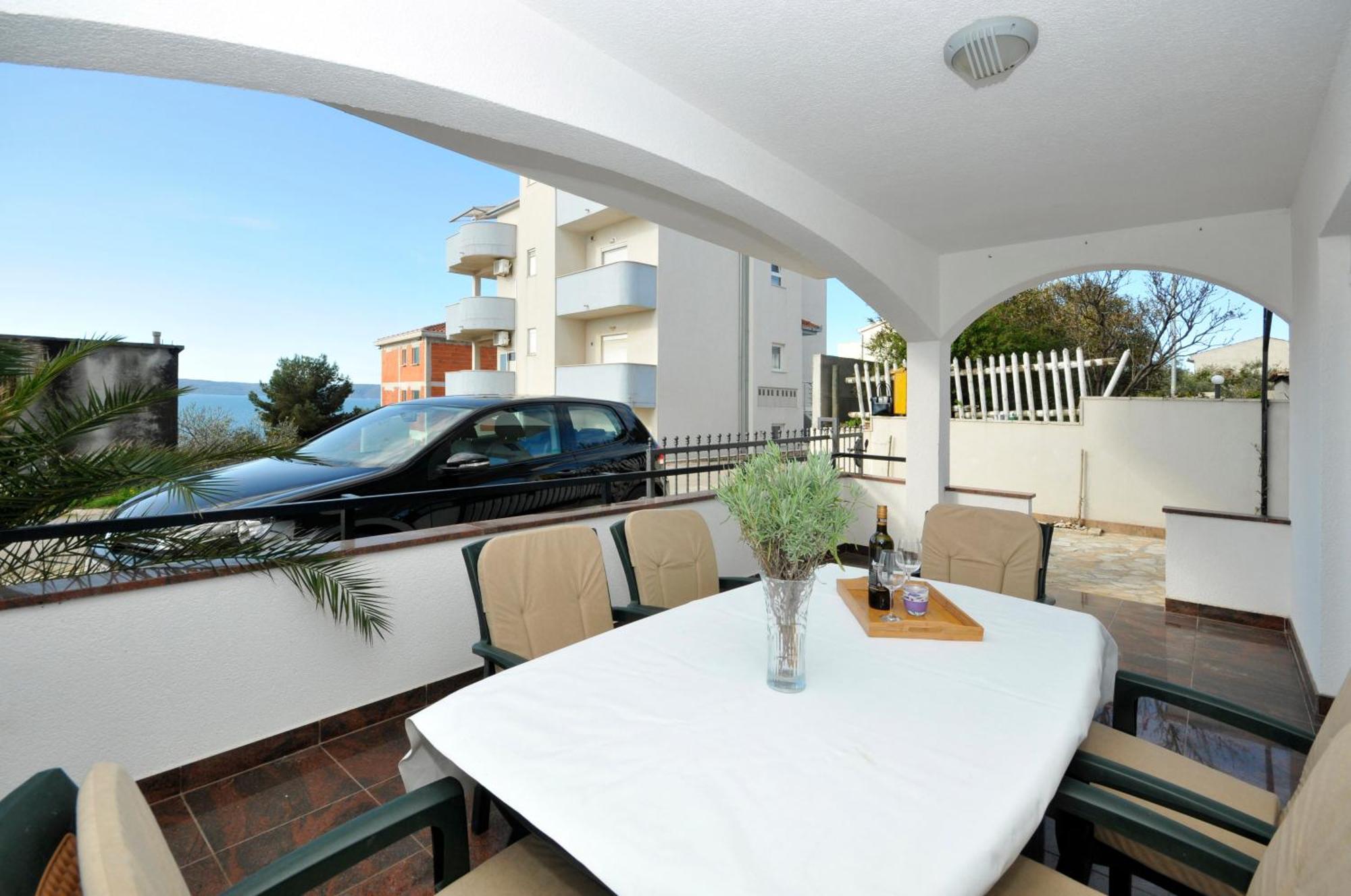 Apartmani Svalina - Seaview And 130M From Beach Trogir Luaran gambar