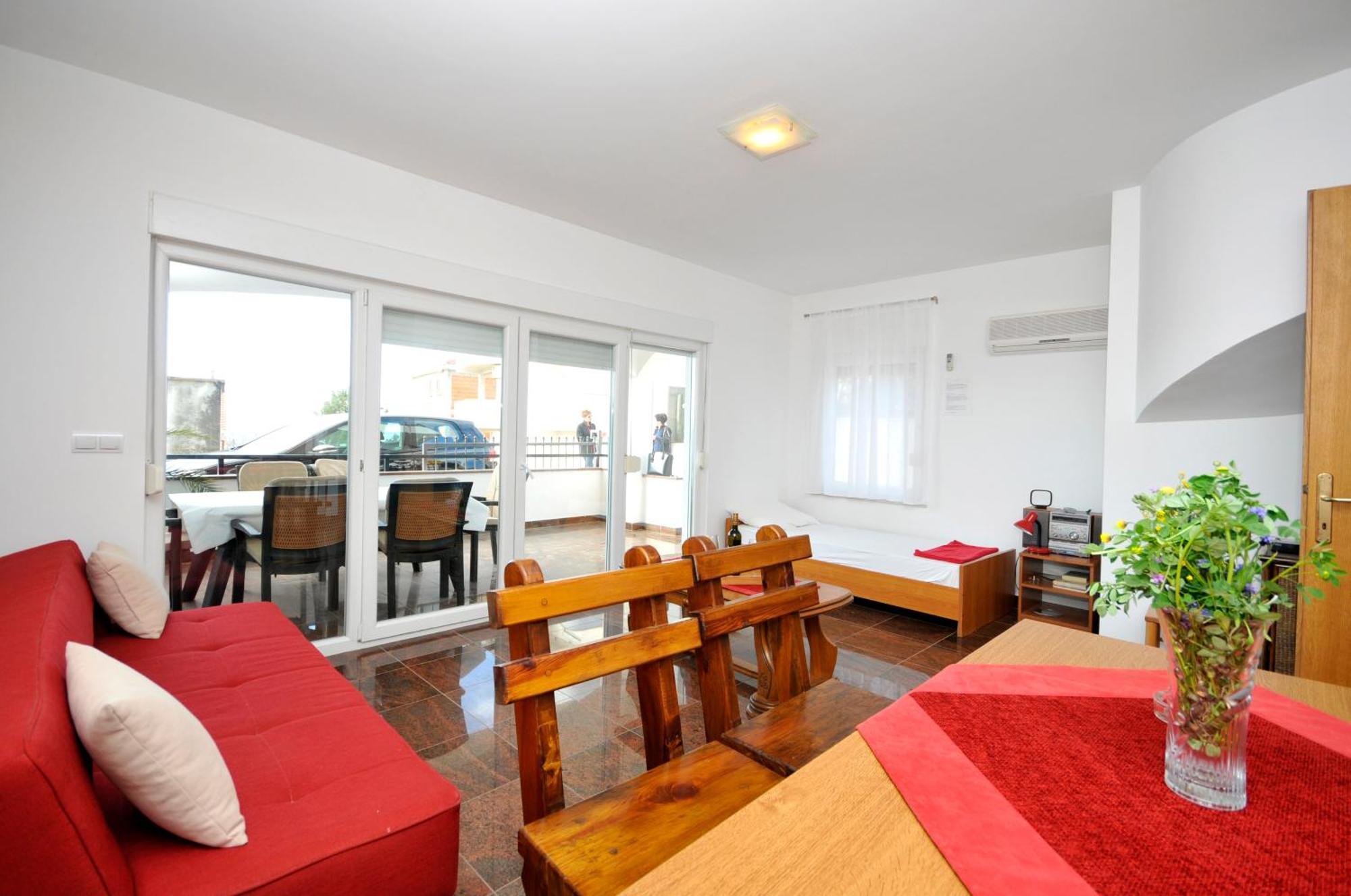 Apartmani Svalina - Seaview And 130M From Beach Trogir Luaran gambar