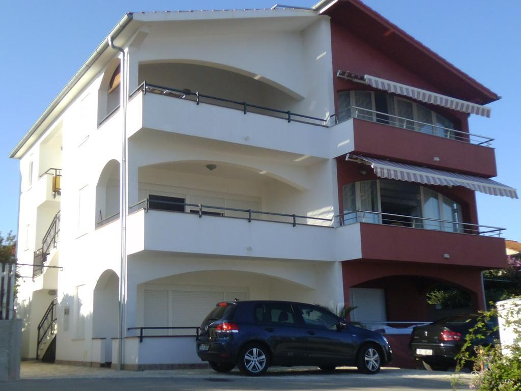 Apartmani Svalina - Seaview And 130M From Beach Trogir Luaran gambar